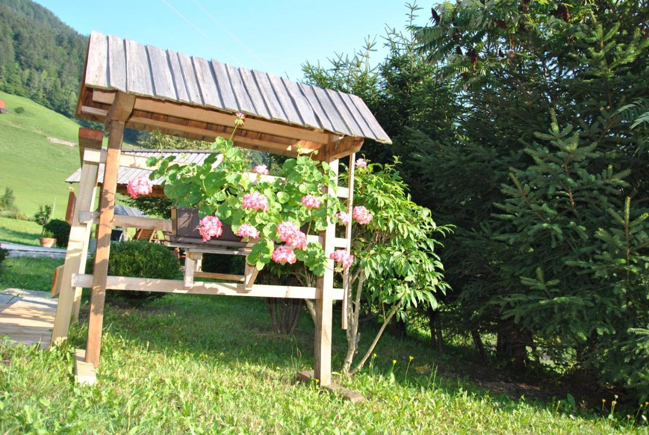 Villa Studio Alpika Luče Exterior foto